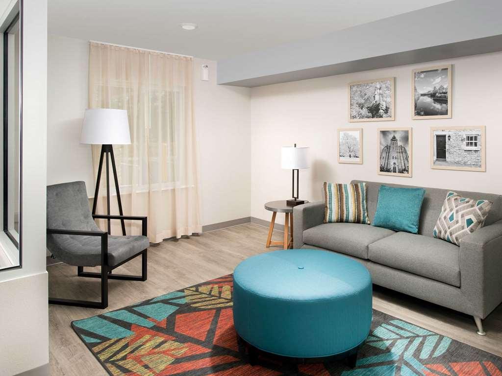 Woodspring Suites Houston 288 South Medical Center Interior photo